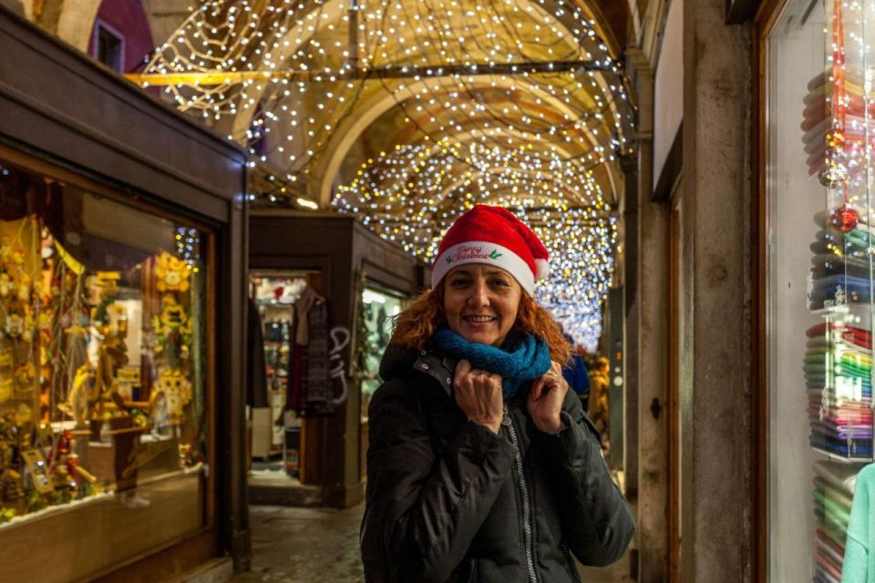 Capri's Enchanting Christmas Walking Tour - Key Points