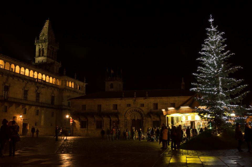 Christmas Enchantment: Walking Tour in Compostela - Key Points
