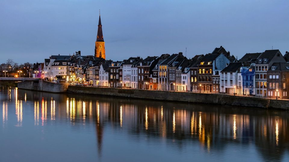 Historical Maastricht: Private Tour With Local Guide - Key Points