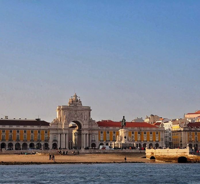 Lisbon's Wonders Private Tour - Key Points