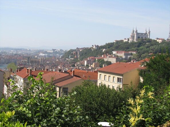 Lyon Silk Weavers of Croix-Rousse Audio Tour - Key Points