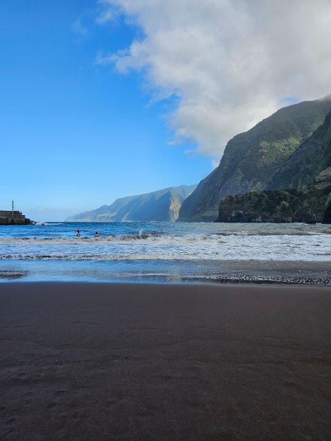 Madeira: Seixal Beach Transfer Service - Key Points