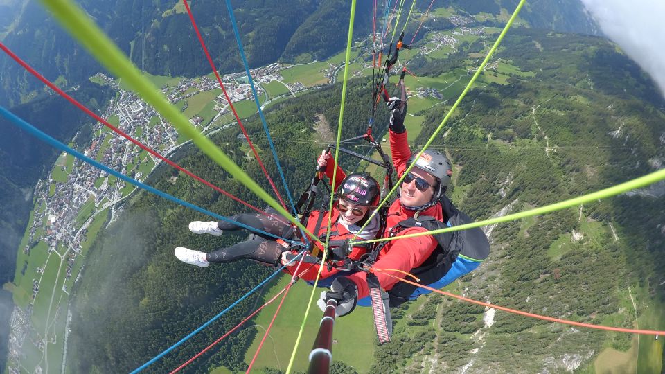Mayrhofen: Paragliding Megaflight - Key Points