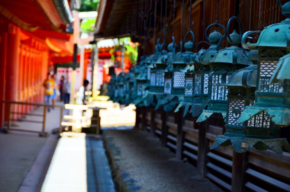 Nara: Audio Guide Delve Into Todai-Ji & Kasuga Taisha - Key Points