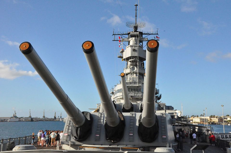 Oahu: Pearl Harbor Premium Tour - Key Points