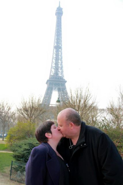 Paris: Wedding Vows Renewal Personal Photo or Video Shoot - Key Points