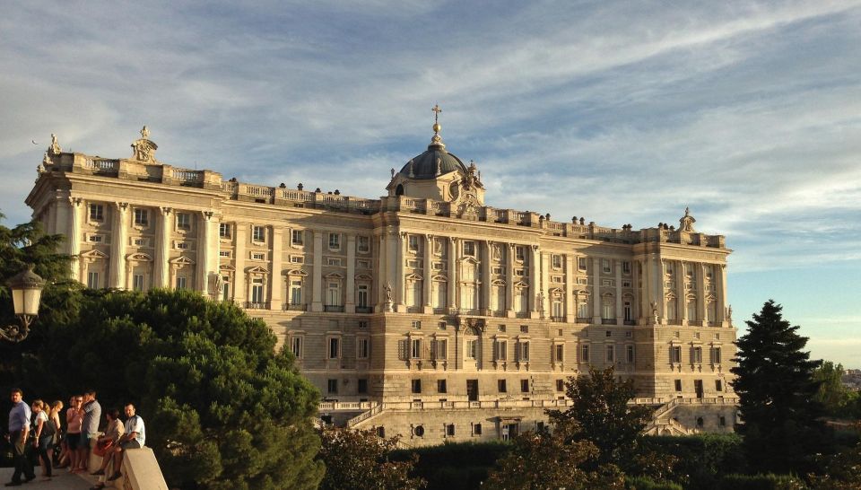 Private Tour of Madrid With Chauffeur -3 Hours - Key Points