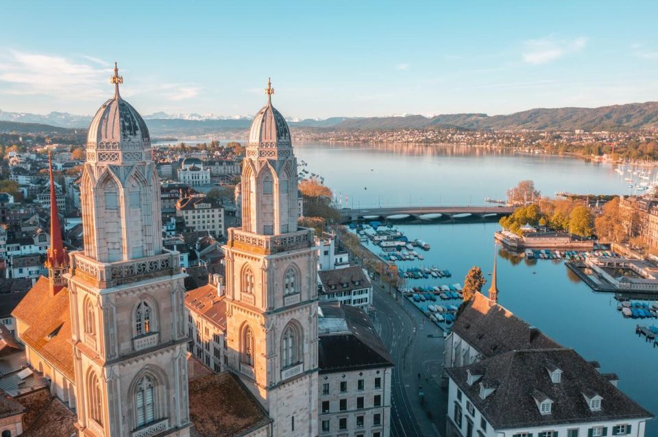 Private Walking Day Tour in Zurich - Key Points