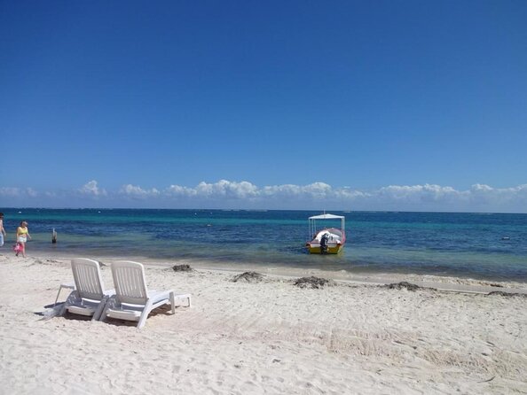 Puerto Morelos Catamaran Secret Sandbar Sail With Lunch and Drinks - Key Points