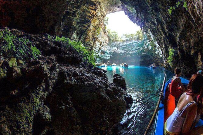 The Caves ....Drogarati Cave and Melissani Lake - Key Points