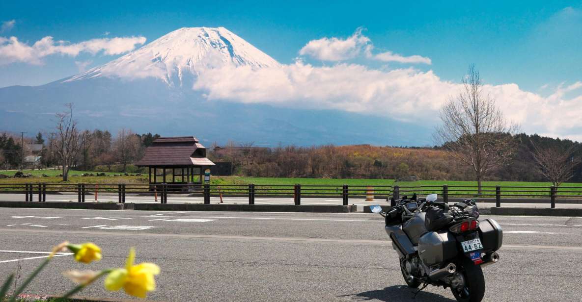 Tokyo: Private Motorcycle Day Trip to Fuji and Hakone: Onsen - Key Points