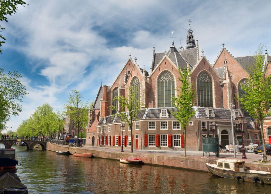 Amsterdam: Red Light District Horrors Audio Walking Tour App - Tour Details