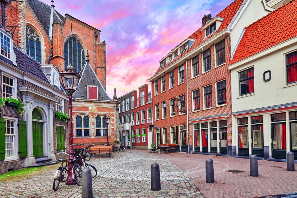 Amsterdam Walking Tour for Couples - Tour Booking Details