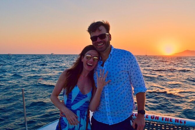 Cabo San Lucas Sunset Cruise With Unlimitted Drinks - Inclusions