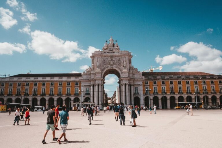 Captivating Lisbon Walk: History, Views, and Culture