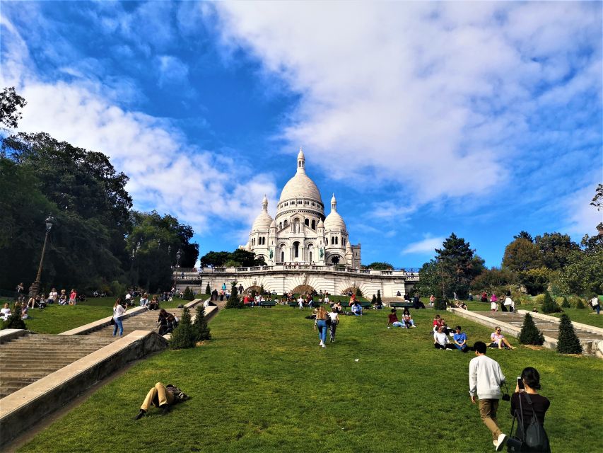 Family Experience: Montmartre Tour - Tour Highlights