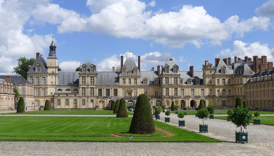Fontainebleau: Fontainebleau Palace Private Guided Tour - Activity Details
