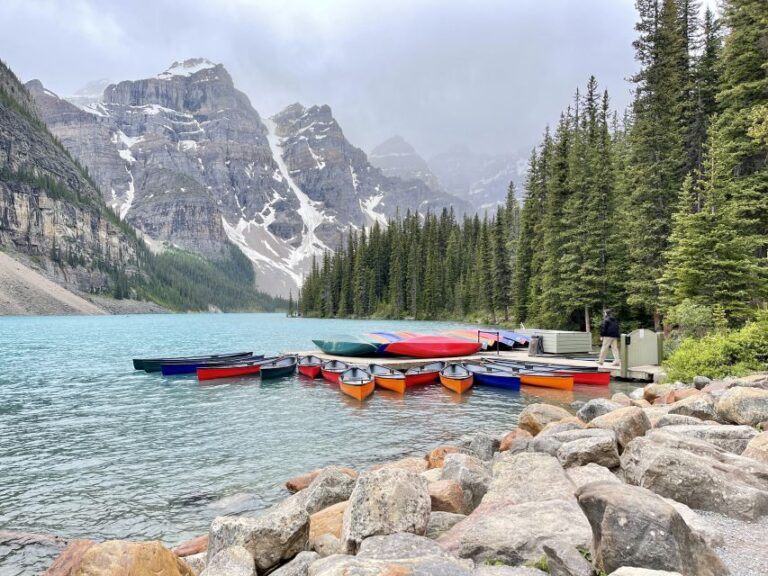 From Calgary: Banff & Yoho National Parks Private Day Tour