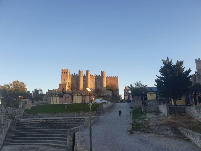 From Lisbon: Tour to Fátima, Batalha and Nazaré - Tour Overview