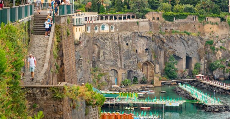 From Naples: Private Tour of Pompeii and Amalfi Coast
