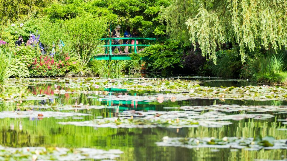 From Paris: Versailles and Giverny Full-Day Trip - Activity Details