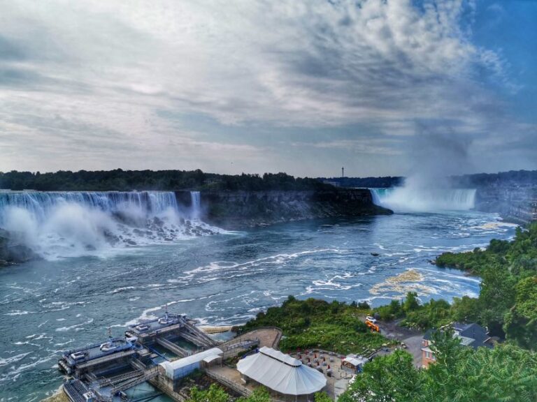 From Toronto: Niagara Falls, Ice Wine and Maple Syrup
