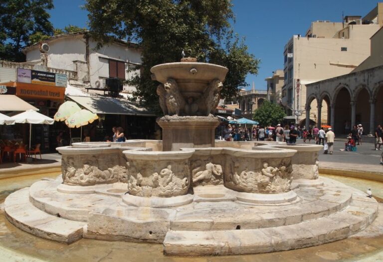Heraklion: Historic and Culinary | Private Tour