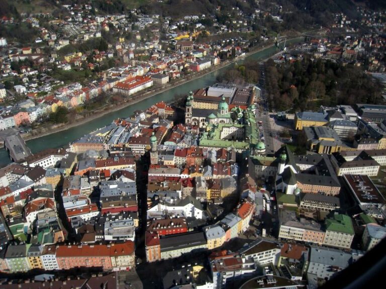 Innsbruck: Private Architecture Tour With a Local Expert