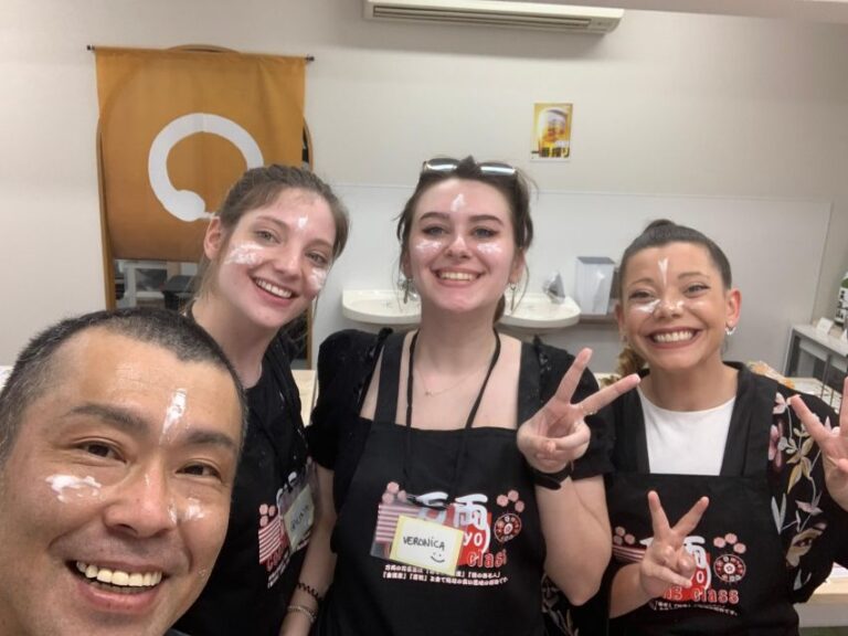 Kyoto: Japanese Udon and Sushi Cooking Class With Tastings
