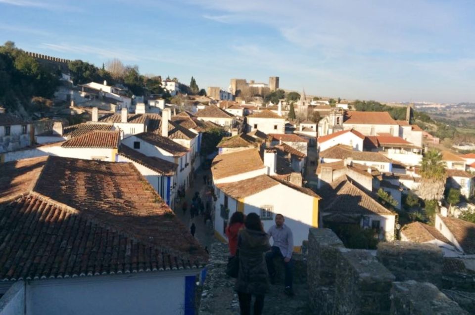 Lisbon: Full Day Tour to Fátima, Batalha, Nazaré and Óbidos - Tour Experience