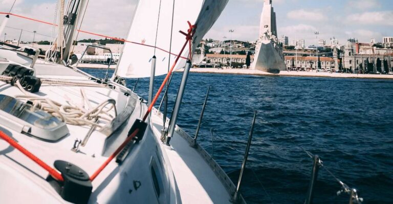 Lisbon: Yacht Sailing Tour With Portuguese Wine and History