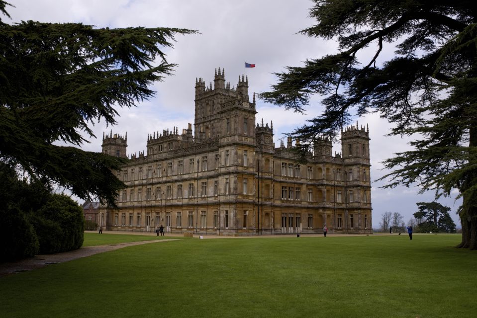 London: Downton Abbey, Cotswolds, and Highclere Castle Tour - Tour Details