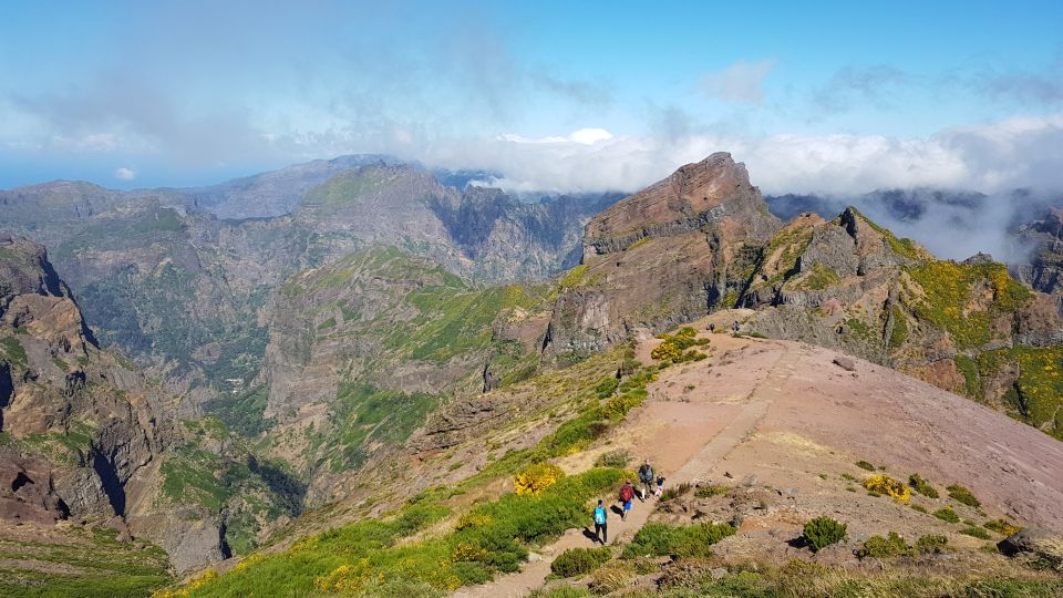Madeira: Private Guided Pico Areeiro to Pico Ruivo Hike PR1 - Activity Details