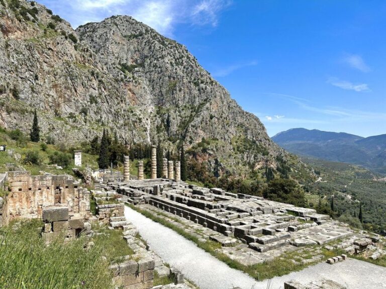 Mystic Delphi Private Tour