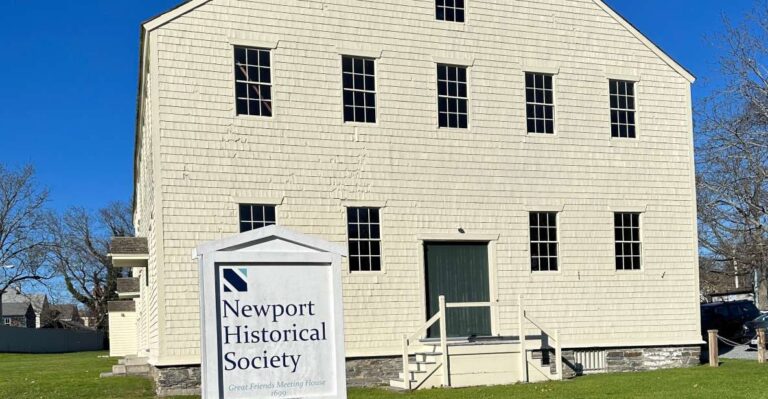 Newport: Downtown Historic Self-Guided Audio Walking Tour