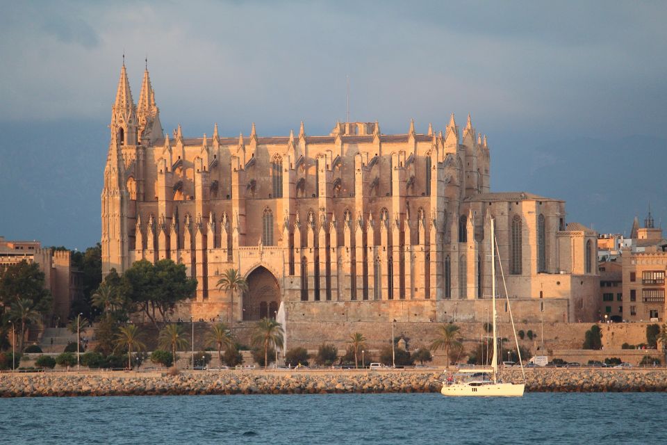 Palma - Private Historic Walking Tour - Experience Highlights