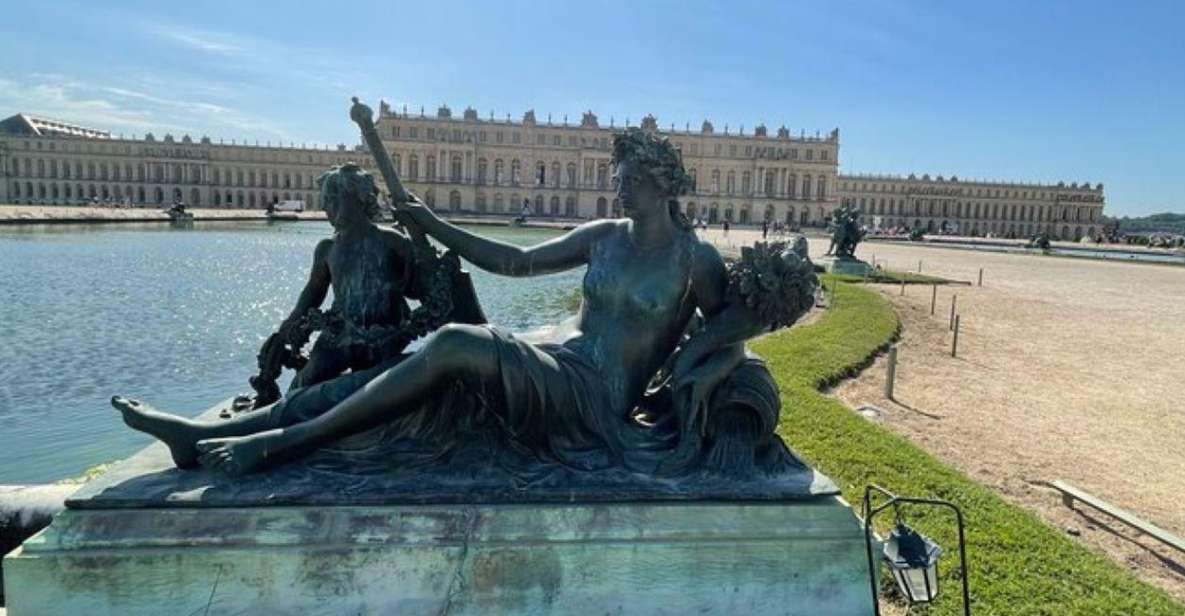 Paris: Château De Versailles and Giverny Excursion - Tour Itinerary