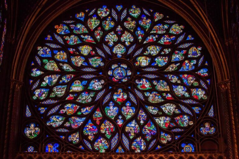Paris: Sainte Chapelle Guided Tour With Reserved Access