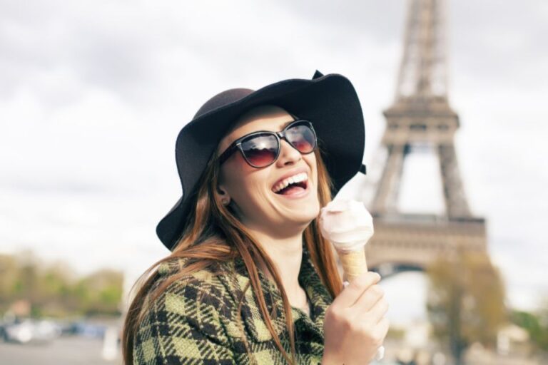 Paris: Seine Cruise With Snack/Optional Eiffel Tower Ticket