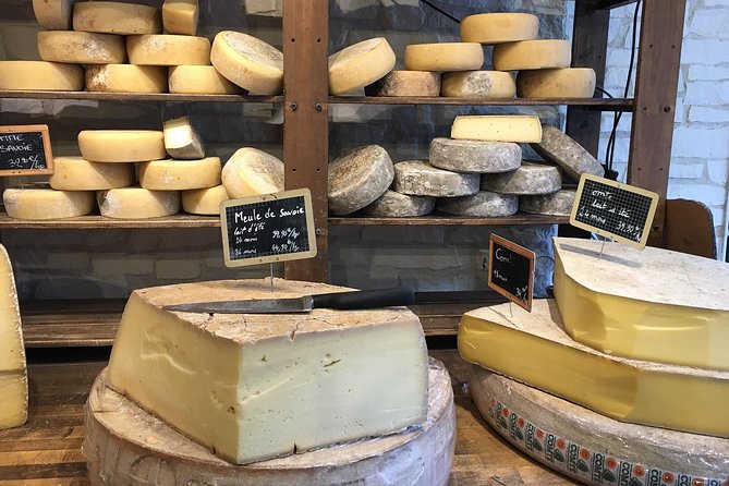 Paris Wine and Cheese Private Experience