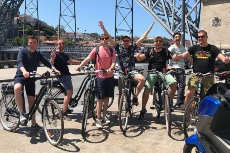 Porto: 1 to 4 Day Electric Bicycle Rental