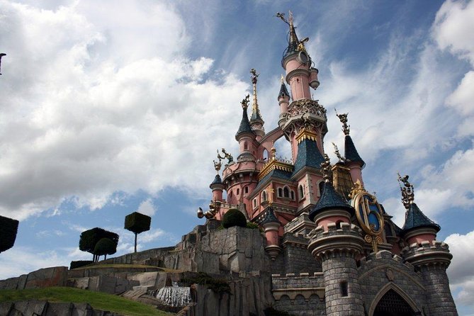 Private Transfer FROM Paris To Disney