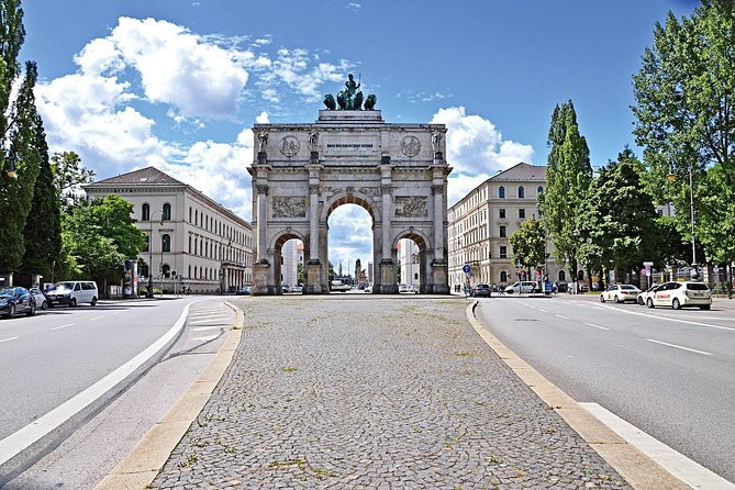Private Transfer From Vienna to Munich With 2 Hours for Sightseeing - Service Details