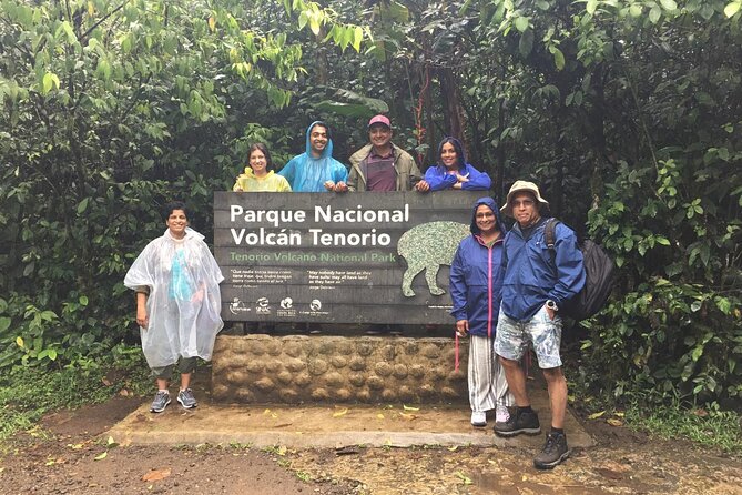 Rio Celeste Waterfall at Tenorio Volcano and Sloth Watching Tour From San Jose