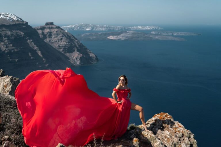 Santorini: Flying Dress Photoshoot Marilyn Package