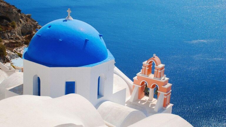 Santorini: Transfer From/To Airport, Port and Any Hotel