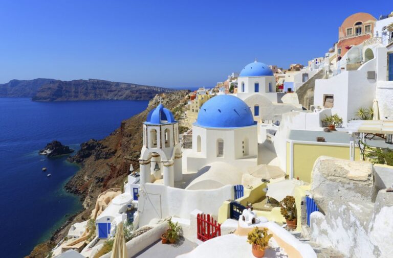 Santorini: Villages & Churches Day Tour With Sunset View