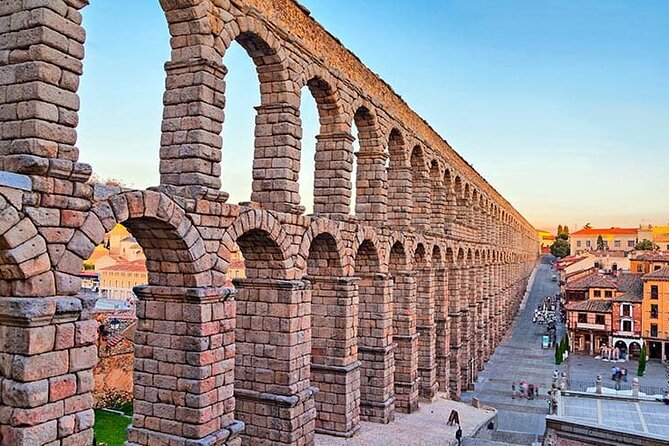 Segovia Tour With Guided Walking Tour Included - Tour Inclusions