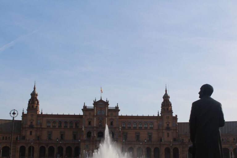 Seville: Guided Sightseeing Day Tour