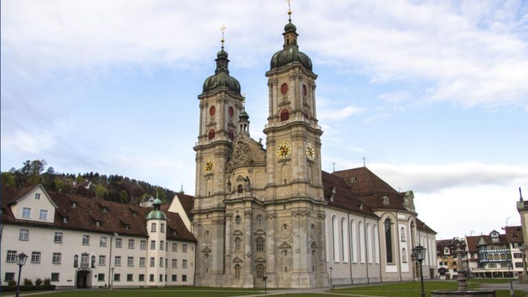 St. Gallen: Capture the Most Photogenic Spots With a Local